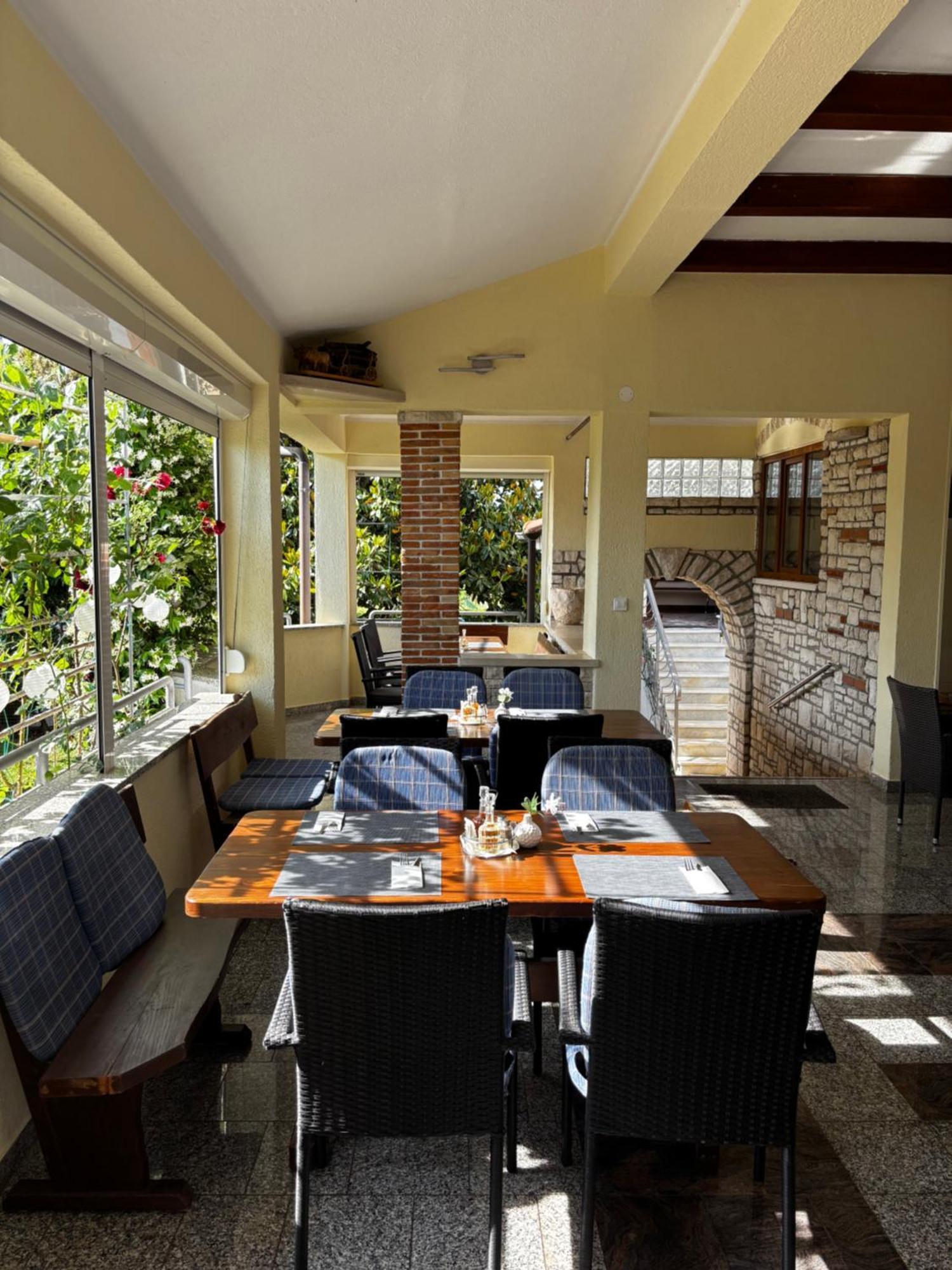 Apartmani Rozi Umag Exterior foto