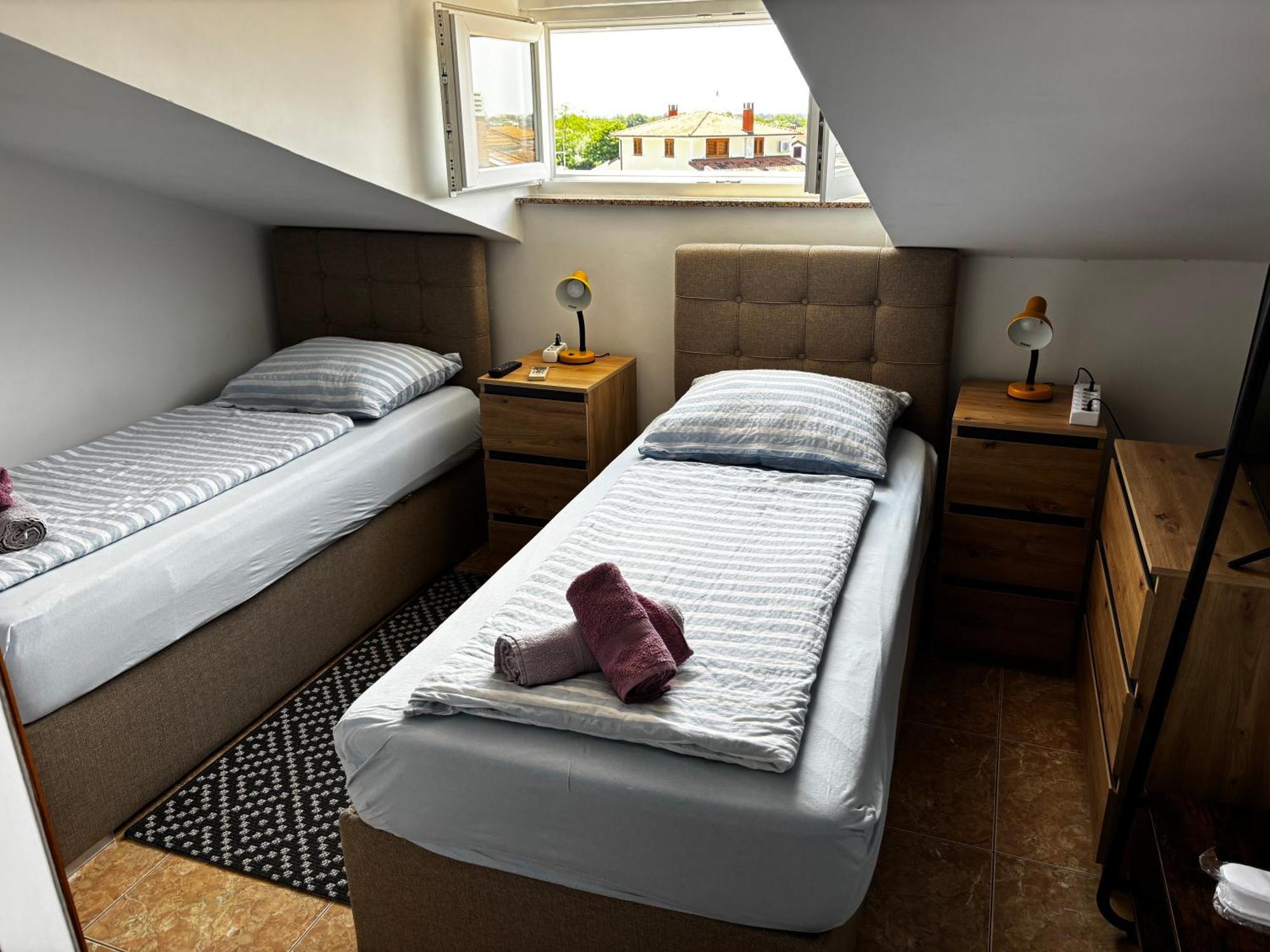 Apartmani Rozi Umag Exterior foto