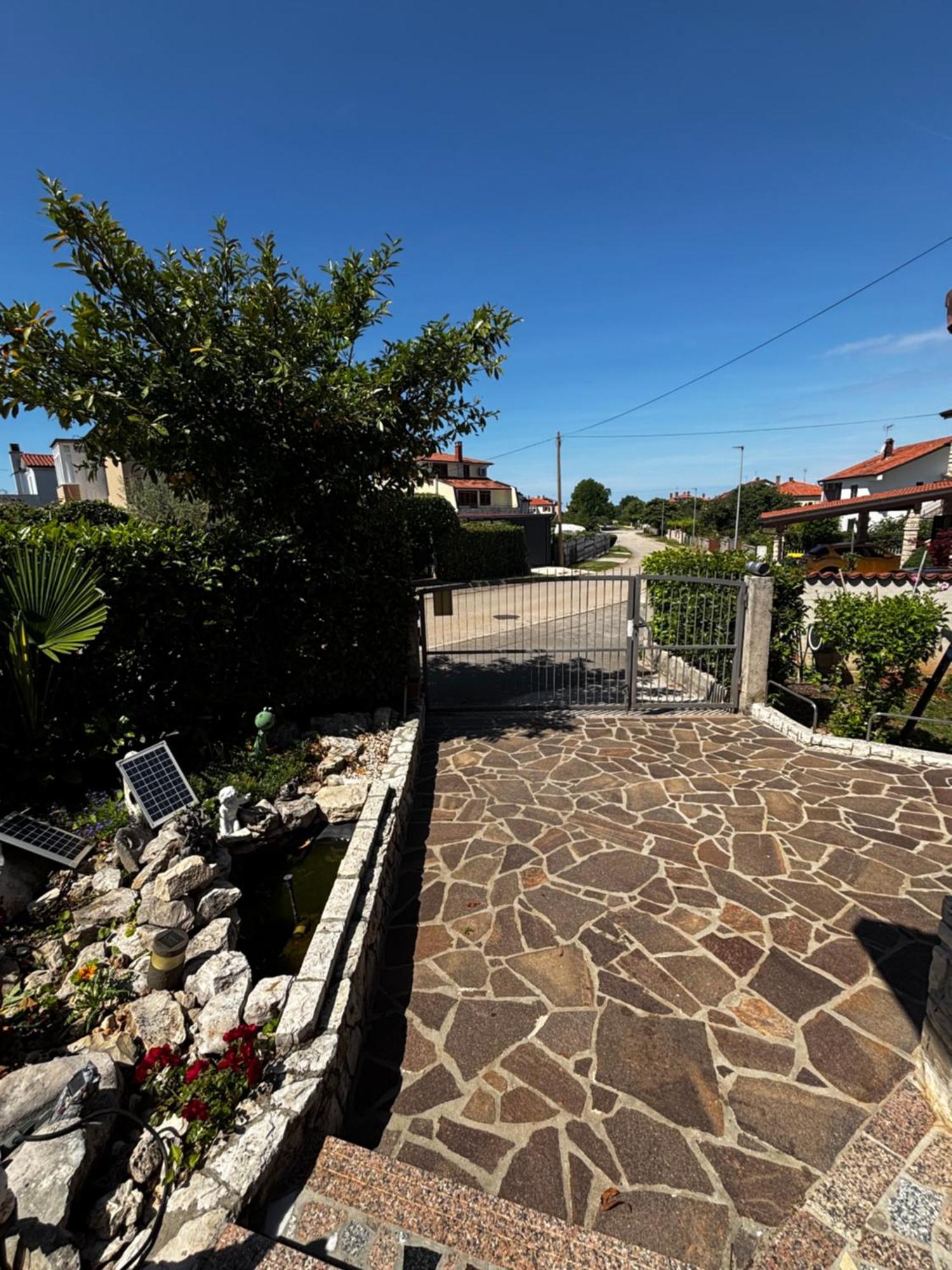 Apartmani Rozi Umag Exterior foto